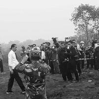 viral-foto-air-mata-jokowi-di-area-karhutla-begini-faktanya