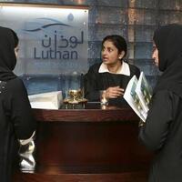 makin-membuka-diri-arab-saudi-izinkan-turis-yang-bukan-muhrim-sekamar