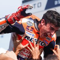 selamat-akhinya-marquez-menyabet-gelar-juara-dunia-quartararo-dibikin-kesel