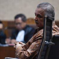 mantan-dirut-pln-sofyan-basir-dituntut-5-tahun-penjara