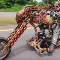 6-motor-berkostum-super-menyeramkan-khusus-dibuat-untuk-perayaan-halloween