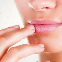 faktor-penyebab-sariawan-anggapan-kurang-vitamin-c-ternyata-salah-besar