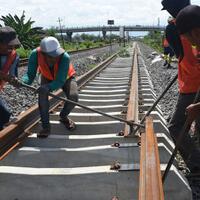 pencurian-310-batang-rel-30-ton-di-lampung