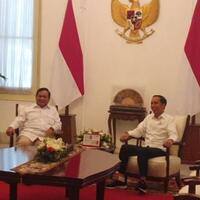 di-depan-jokowi-prabowo-tegaskan-siap-bantu-pemerintah