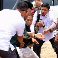 pns-kampar-riau-diperiksa-polisi-gegara-postingan-penusukan-wiranto