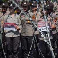 nesti-polwan-calon-quotpengantinquot-teror-telah-dipecat