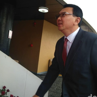 ahok-datang-sendirian-ke-pelantikan-jokowi-ma-ruf-amin