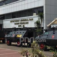 detik-detik-jelang-pelantikan-presiden-polri-dan-tni-makin-ramai