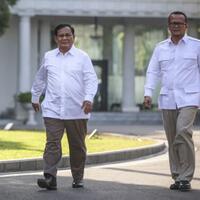 saat-prabowo-di-bawah-komando-moeldoko-dan-senayan