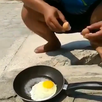 cuaca-terlalu-panas-sampai-bisa-untuk-menggoreng-telur-lihat-video-viral-ini-gan