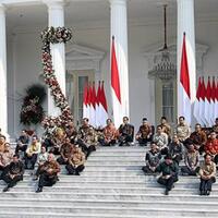 di-balik-pengumuman-kabinet-indonesia-maju-duduk-di-tangga-hingga-kutukan-kedua