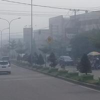 diselimuti-kabut-asap-pekat-udara-jambi-pagi-ini-berbahaya