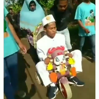 calon-pengantin-kok-naik-sepeda-lihat-video-pernikahan-unik-ini-dijamin-ngakak-gan