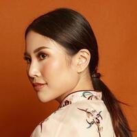 jadi-wamenparekraf-angela-tanoesoedibjo-anggota-kabinet-termuda