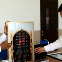 canggih-mahasiswa-aceh-ciptakan-alat-pemutus-sinyal-hp-di-masjid