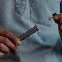 7-fakta-unik-quotjuulingquot-istilah-baru-dalam-dunia-perokok-elektrik