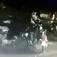 heboh-tukang-parkir-tak-kasat-mata-motor-berputar-sendiri-terekam-cctv