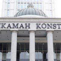 gugat-ke-mk-4-politikus-muda-ingin-syarat-calon-kepala-daerah-usia-minimal-21-tahun