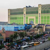 pasar-tanah-abang-yang-penuh-polemik