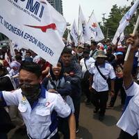 ada-deodoran-hingga-pembalut-ini-daftar-khl-yang-diminta-buruh