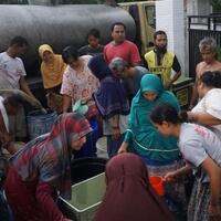 gibran-kirim-air-ke-warga-terdampak-kekeringan-di-solo