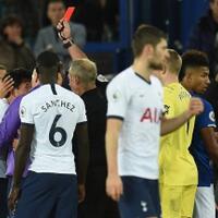 andre-gomes-cedera-para-pemain-everton-hampiri-ruang-ganti-tottenham-hotspur