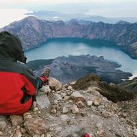 pasca-kebakaran-pendakian-gunung-rinjani-kembali-dibuka--berikut-peraturan-barunya