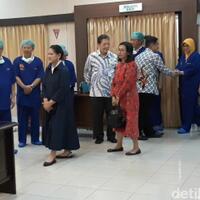 deg-degannya-iriana-jokowi-tunggui-cucu-ketiga-lahir