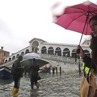 yang-perlu-diketahui-turis-soal-banjir-di-venesia