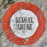 bentuk-bentuk-pelecehan-seksual-aneh-dari-begal-payudara-hingga-lempar-sperma