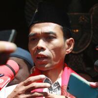abdul-somad-isi-kajian-di-kpk-soal-integritas