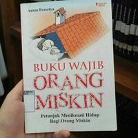 ada-buku-wajib-buat-orang-miskin-judul-buku-buku-berikut-nganu-banget-gan