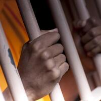 polisi-tembak-burung-napi-kabur-yang-suka-mencuri-di-aceh