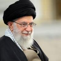 khamenei-dukung-tindakan-pemerintah-iran-naikkan-harga-bbm