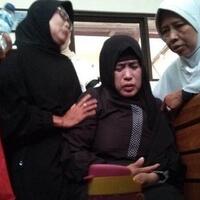 sidang-putusan-first-travel-ditundajemaah-histerispingsanteriak-takbirinnalillahi