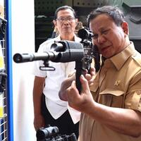 komitmen-menhan-prabowo-subianto-quotmemburuquot-praktik-rente-di-sektor-pertahanan