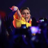 publik-terbelah-soal-pernyataan-agnez-mo