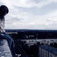 kerap-lihat-orangtua-bertengkar-gadis-kaya-ini-lompat-dari-lantai-39-apartemennya