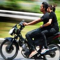 7-hal-yang-dilakukan-pasangan-saat-di-motor-no7-pasti-hampir-semua-melakukannya