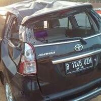 kecelakaan-maut-di-tol-cipali-avanza-seruduk-truk-6-orang-tewas