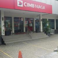 viral-tinggi-trotoar-di-kemang-persulit-warga-parkir