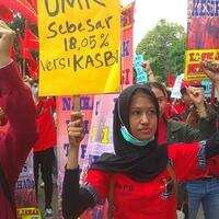 dilema-umk-daya-tarik-bagi-investor-dan-pertumbuhan-ekonomi