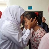 khofifah-minta-pelatih-yang-tuduh-shalfa-tak-perawan-minta-maaf