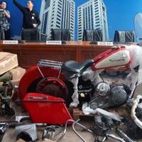 erick-thohir-bongkar-cara-ari-askhara-selundupkan-harley-di-pesawat-garuda