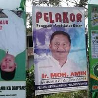 6-spanduk-caleg-anti-mainstream-paling-kocak-saat-kampanye-no-1-gokil-banget
