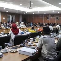 raker-dprd-dki---dinkes-kuak-anggota-tgupp-rangkap-jabatan