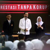 atasi-korupsi-jokowi-tekankan-pentingnya-perbaikan-sistem-birokrasi