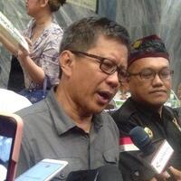 hobi-naik-gunung-rocky-gerung-pernah-diseruduk-babi-hutan-saat-mendaki-di-lampung