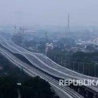 jokowi-resmikan-jalan-layang-tol-jakarta-cikampek-jlt-japek