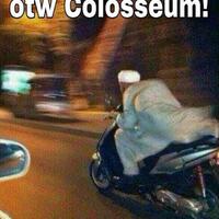 colosseum-dapat-penghargaan-gubdkinetizendidukung-umat-212-pemegang--kunci--surga